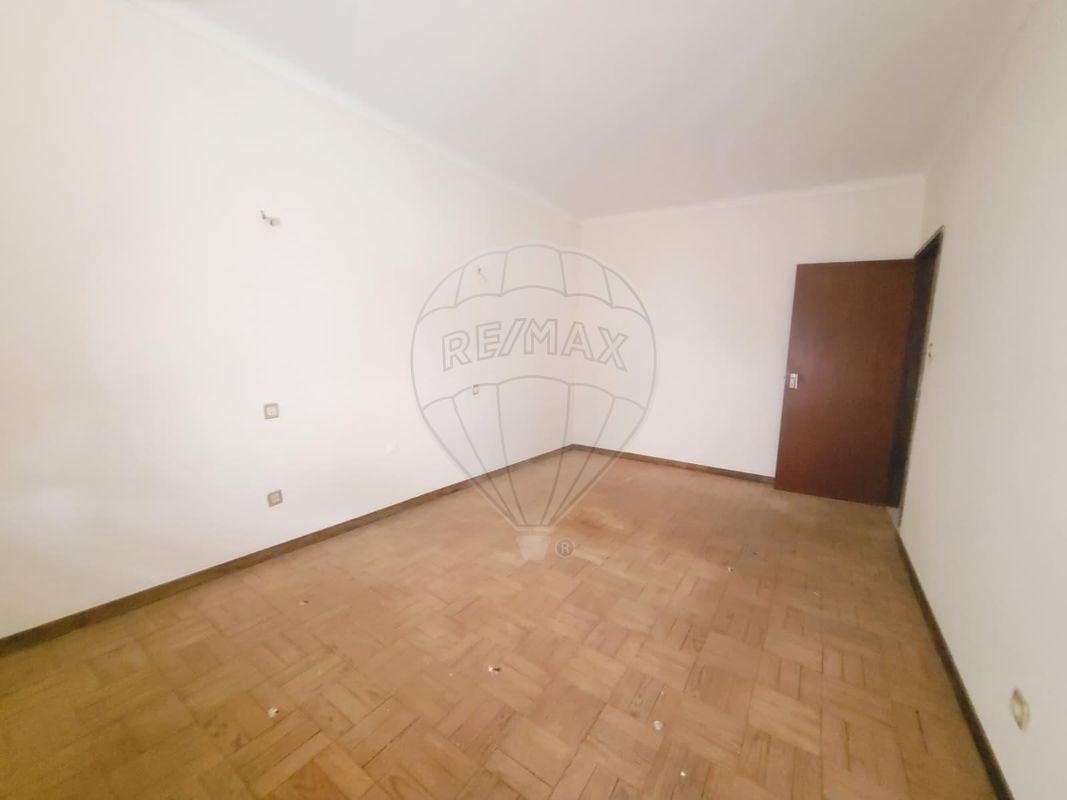 Moradia T3 para venda