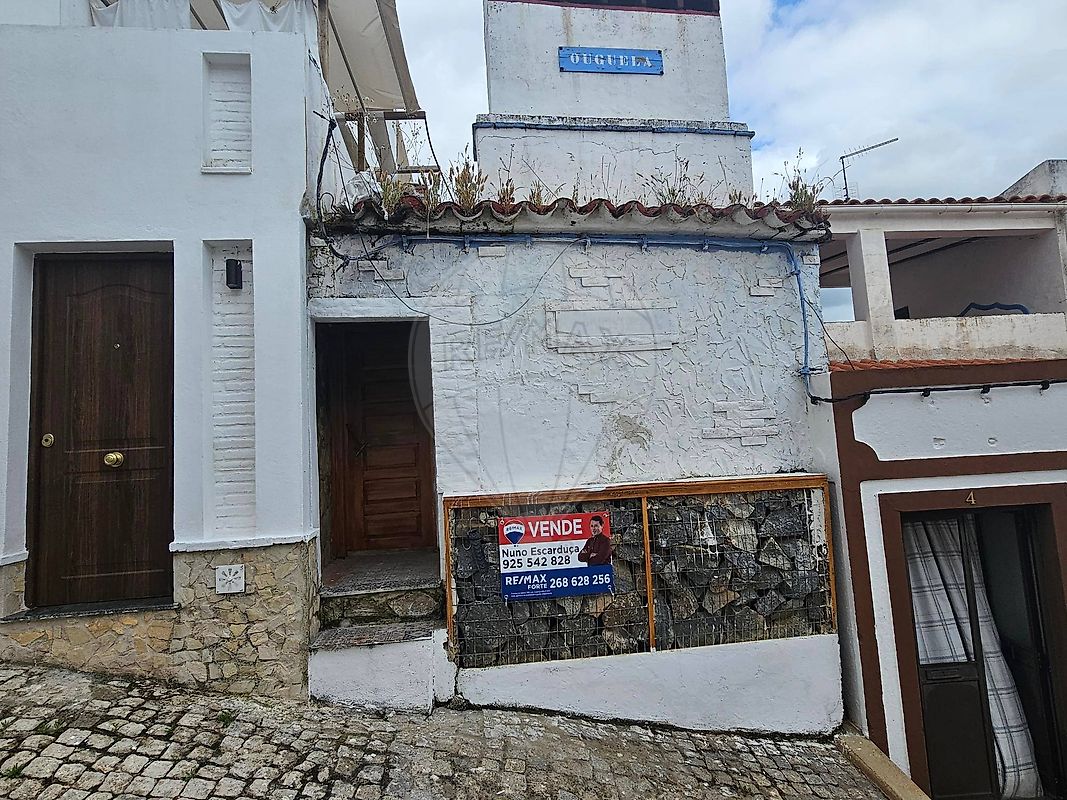 Moradia T0 para venda