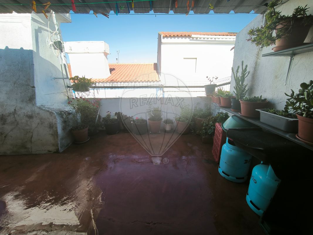 listing 125151033-58 picture-0