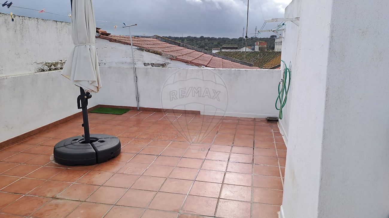 Moradia T2 para venda