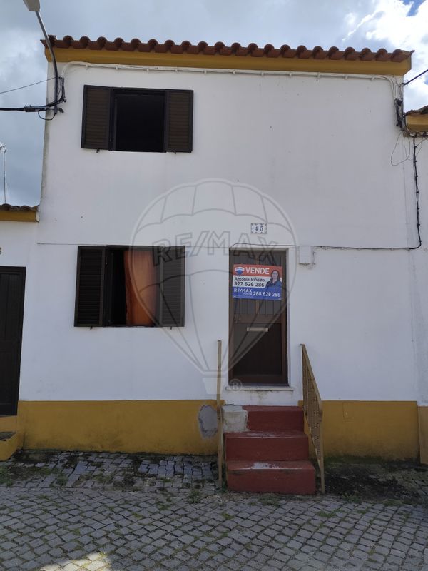 Moradia T2 para venda