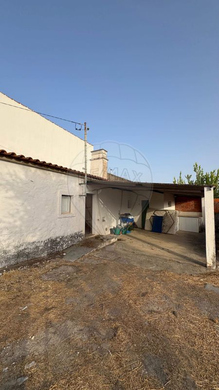 Moradia T2 para venda