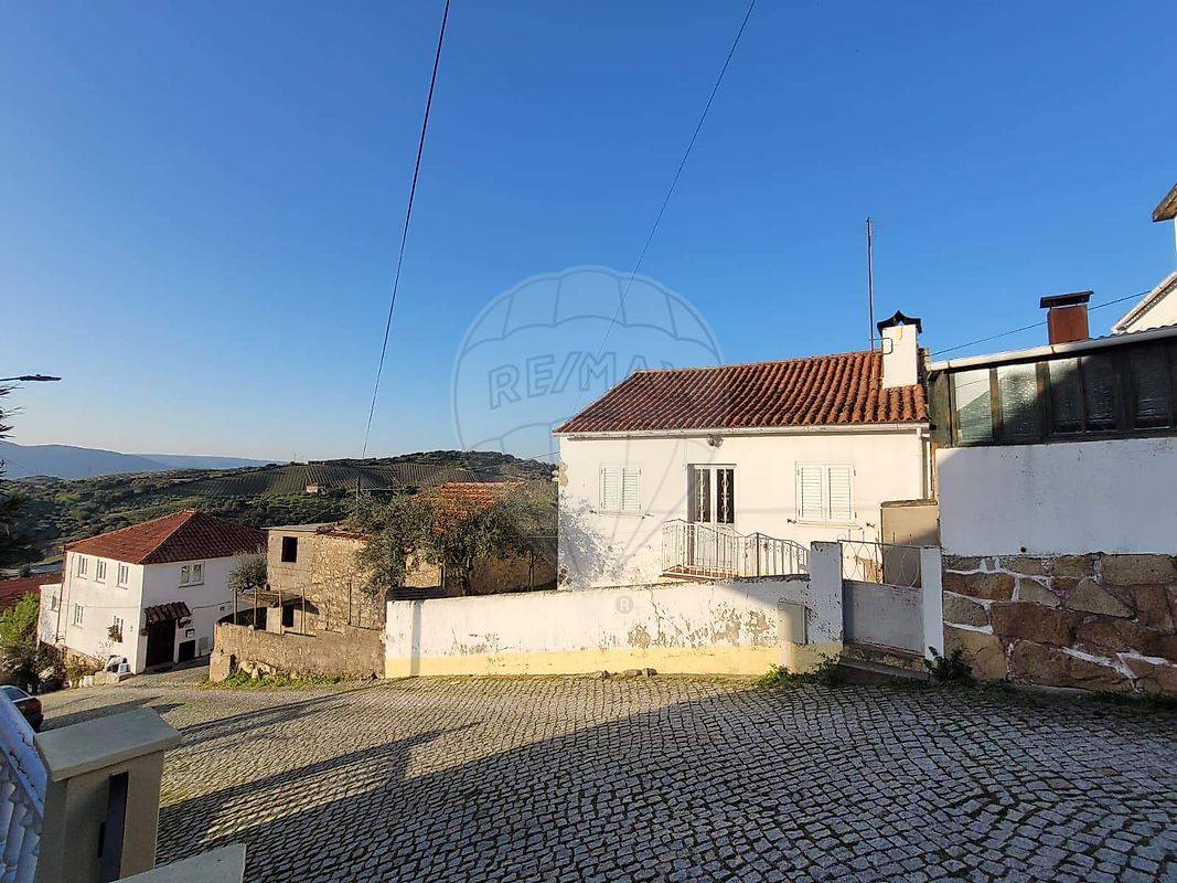 Moradia - Torre de Moncorvo, Torre de Moncorvo, Bragança