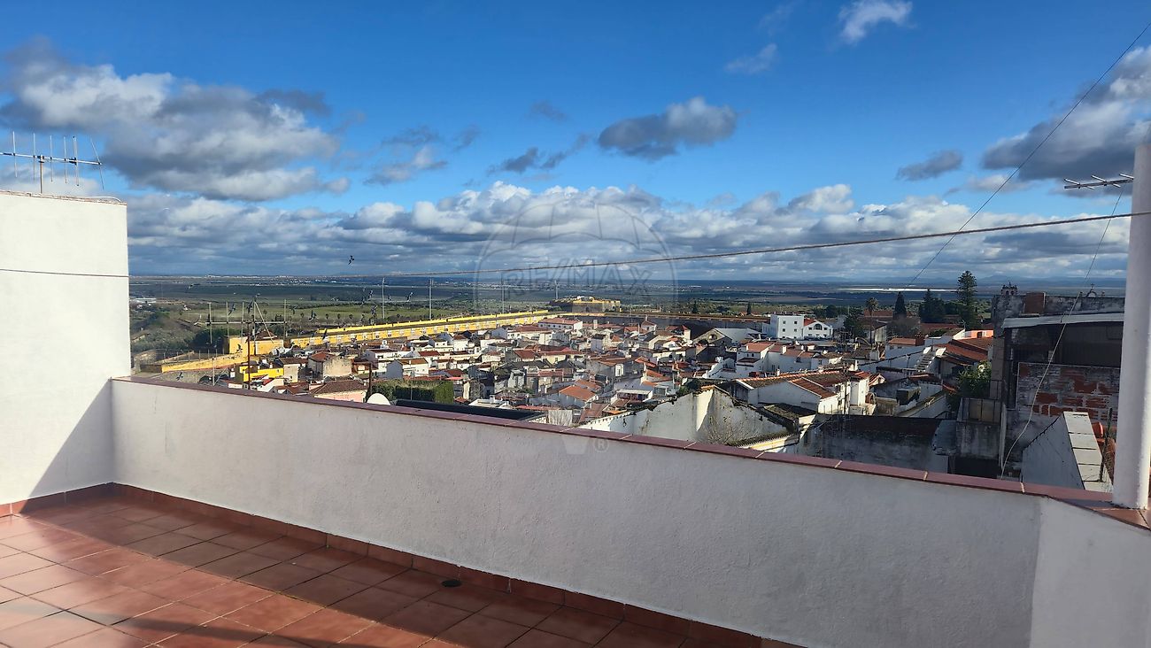 Apartamento T2 à venda em Elvas