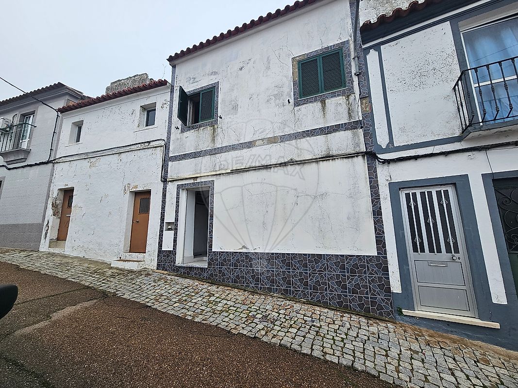 Moradia - Nossa Senhora Graça Degolados, Campo Maior, Portalegre
