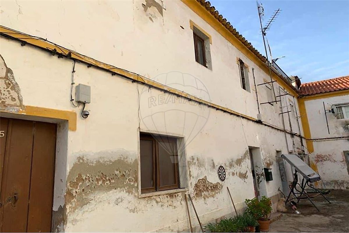 Moradia - Caia, São Pedro e Alcáçova, Elvas, Portalegre