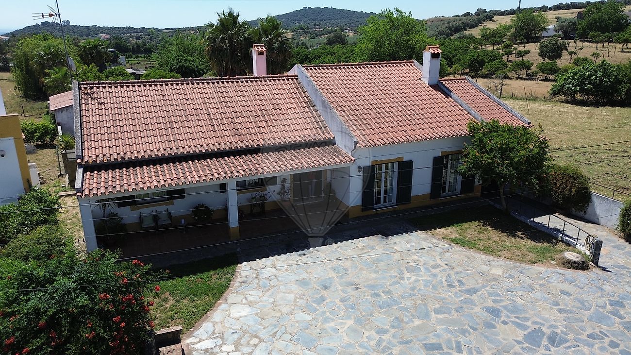 Moradia - São Brás e São Lourenço, Elvas, Portalegre