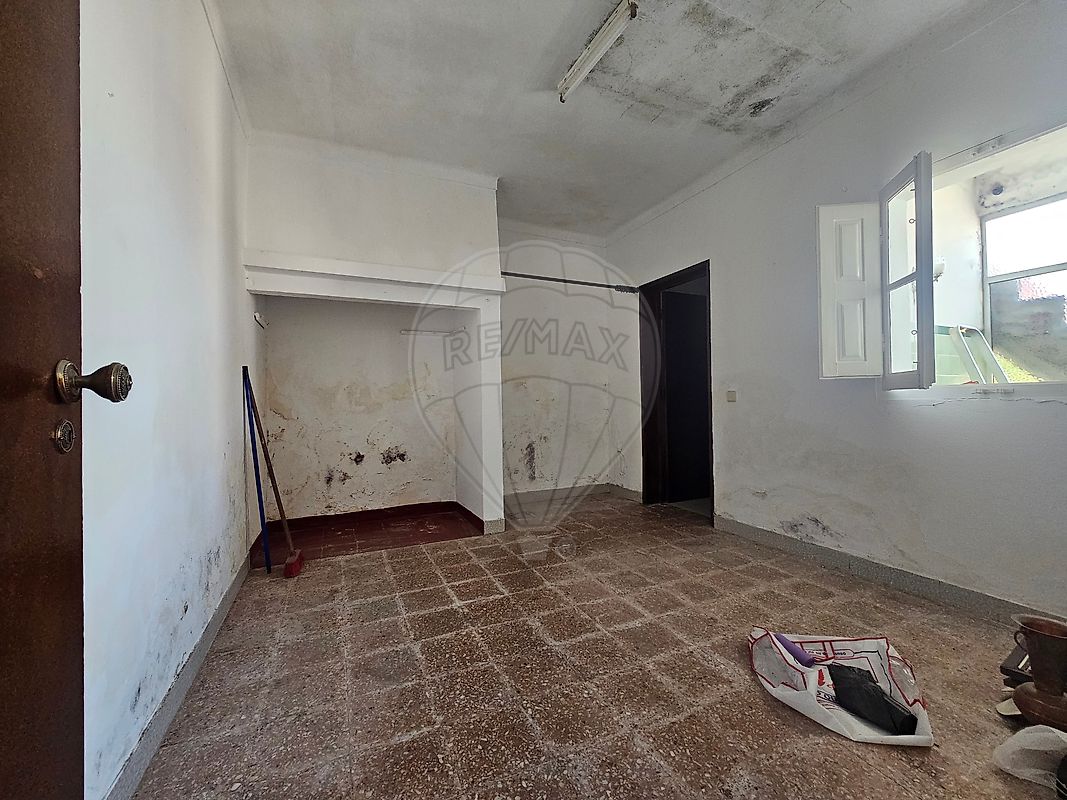 Moradia T3 à venda em São João Batista, Campo Maior — foto 9