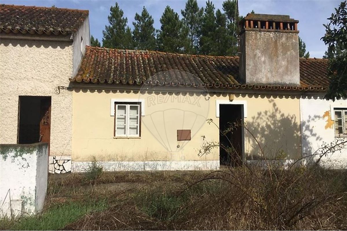 Moradia T2 à venda em Montargil