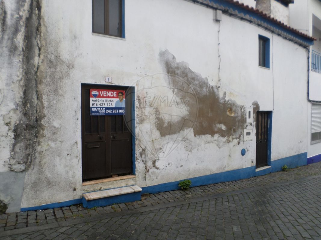 Moradia T2 para venda