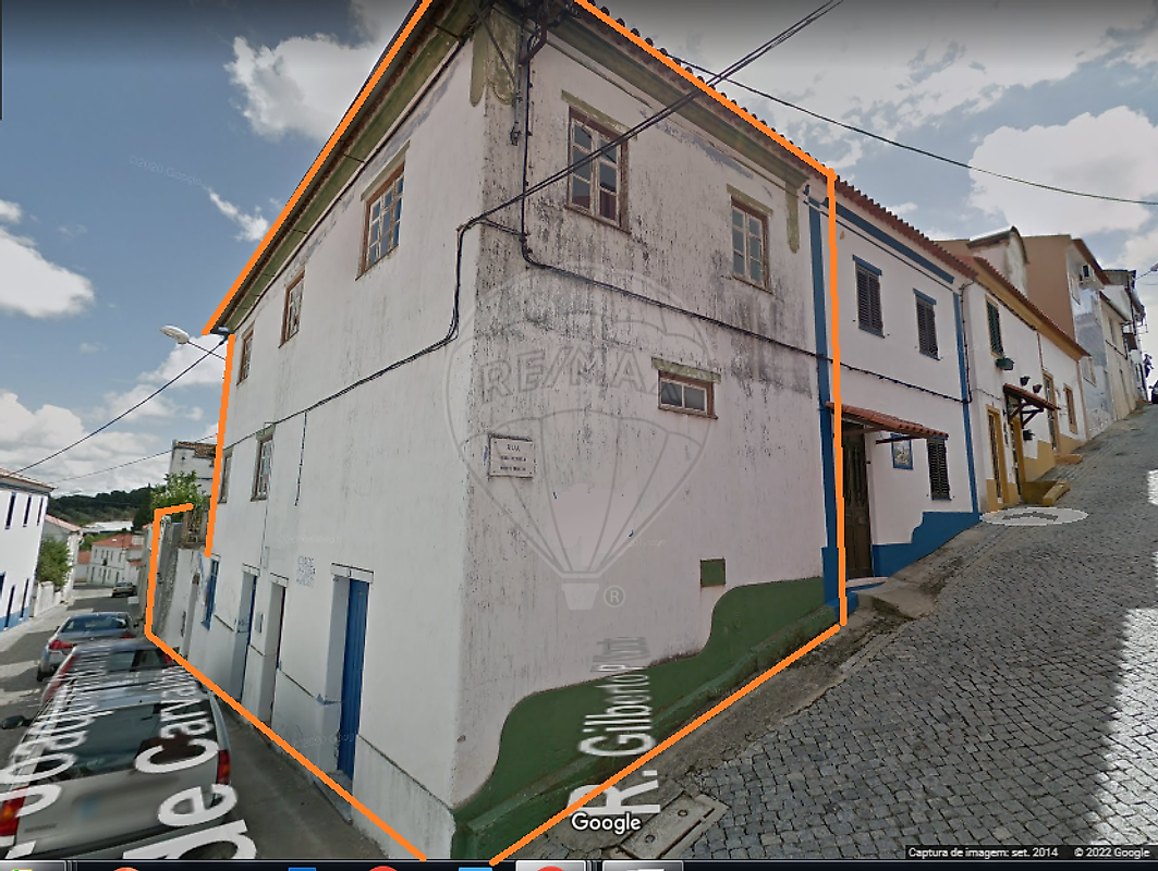 Moradia T4 para venda