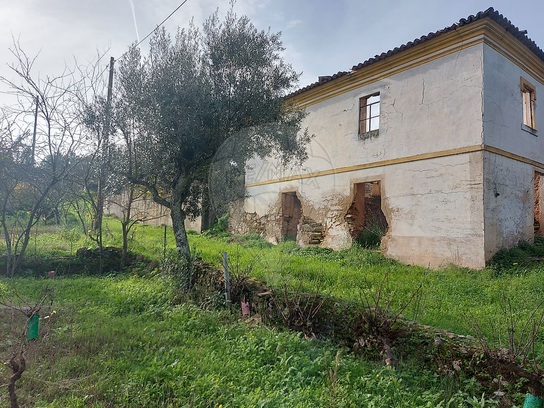 Moradia T3 à venda em Abrantes