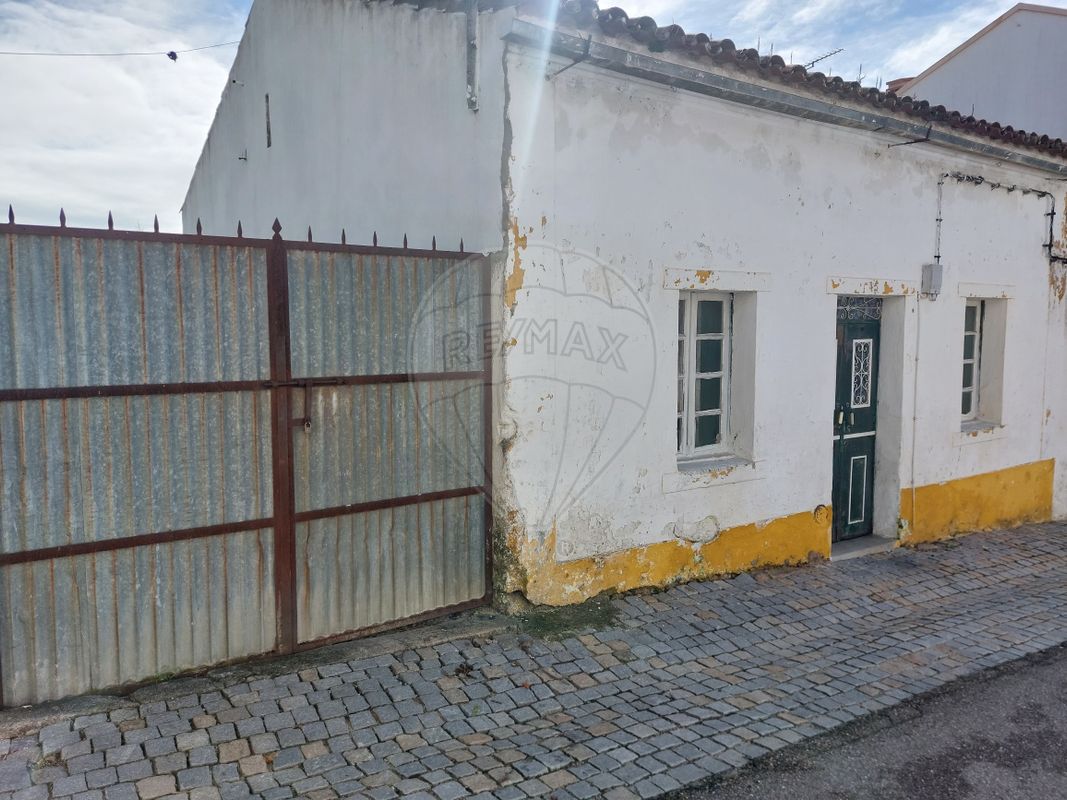 Moradia T2 para venda