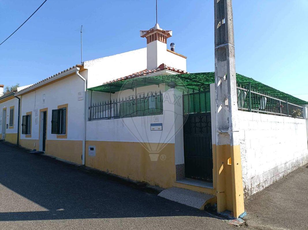 Moradia T2 para venda