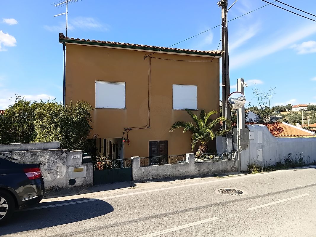 Moradia T6 para venda