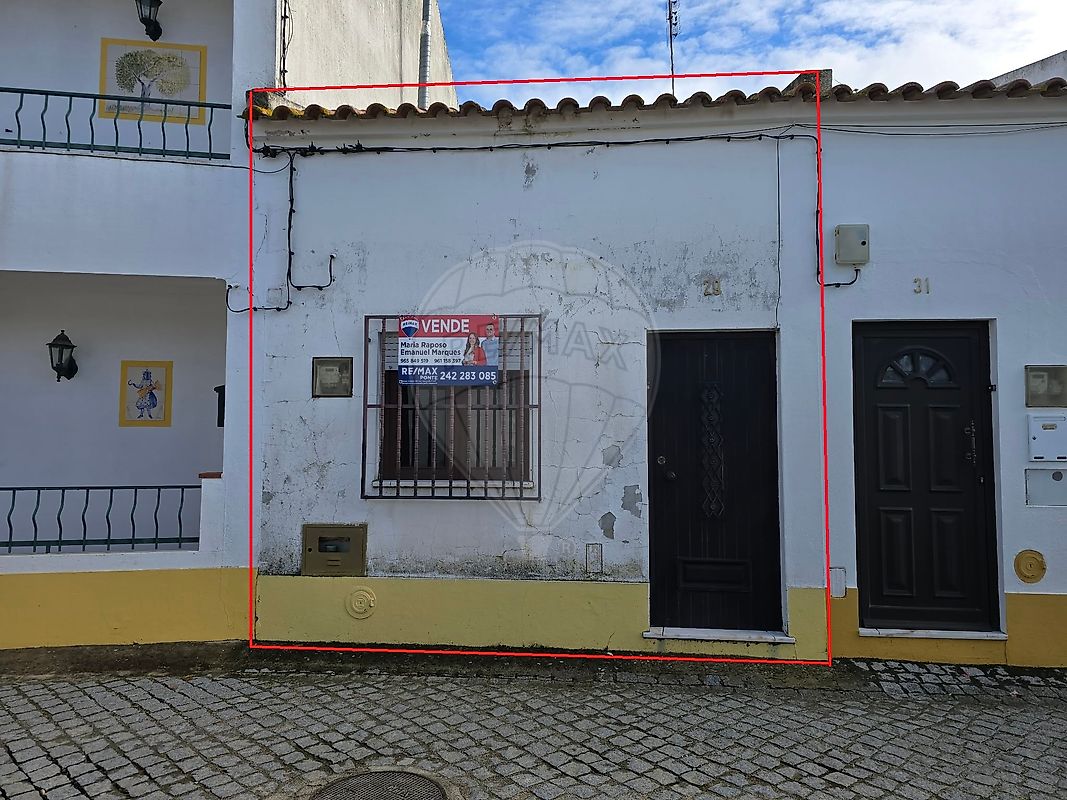Moradia - Benavila e Valongo, Avis, Portalegre