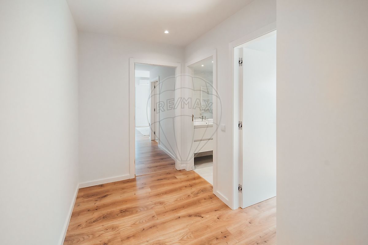 listing 125181071-237 picture-0