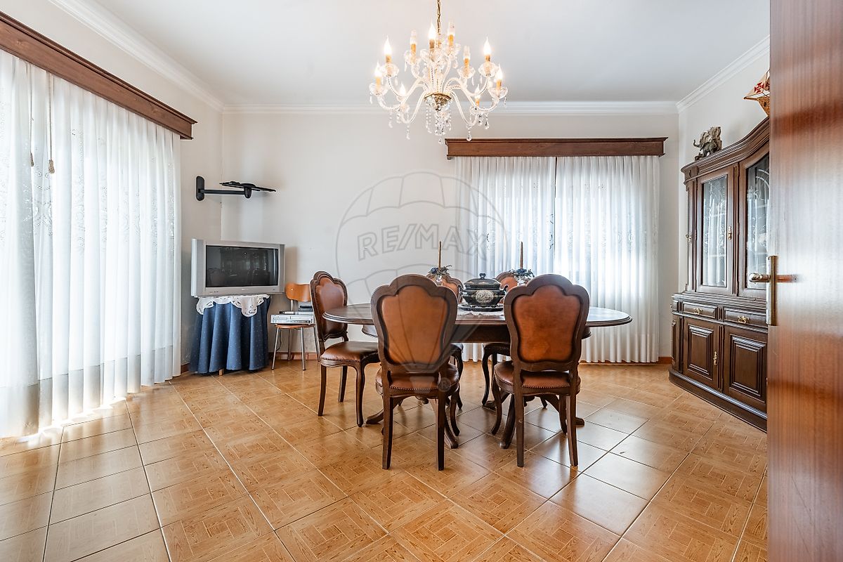 listing 125181163-51 picture-0