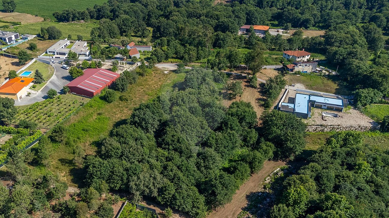 Terreno - Taíde, Póvoa de Lanhoso, Braga