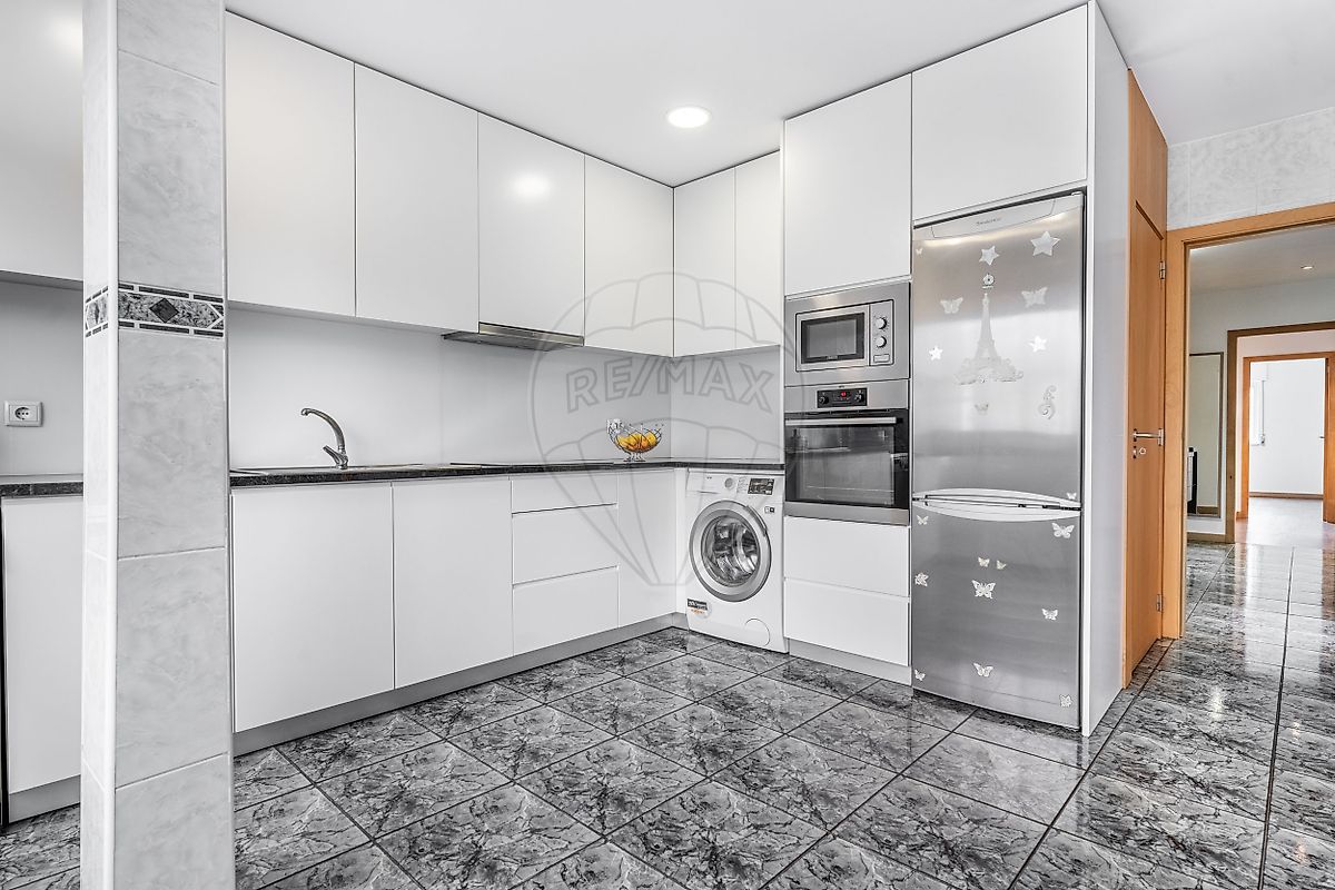 Apartamento T3 à venda em Braga