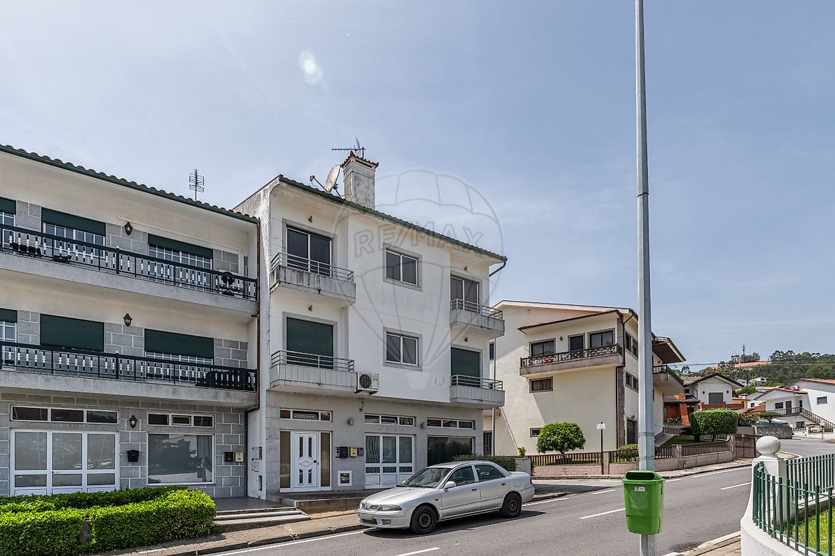 Apartamento T3 à venda em Felgueiras
