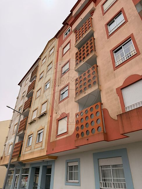 Apartamento T1 à venda em Peniche