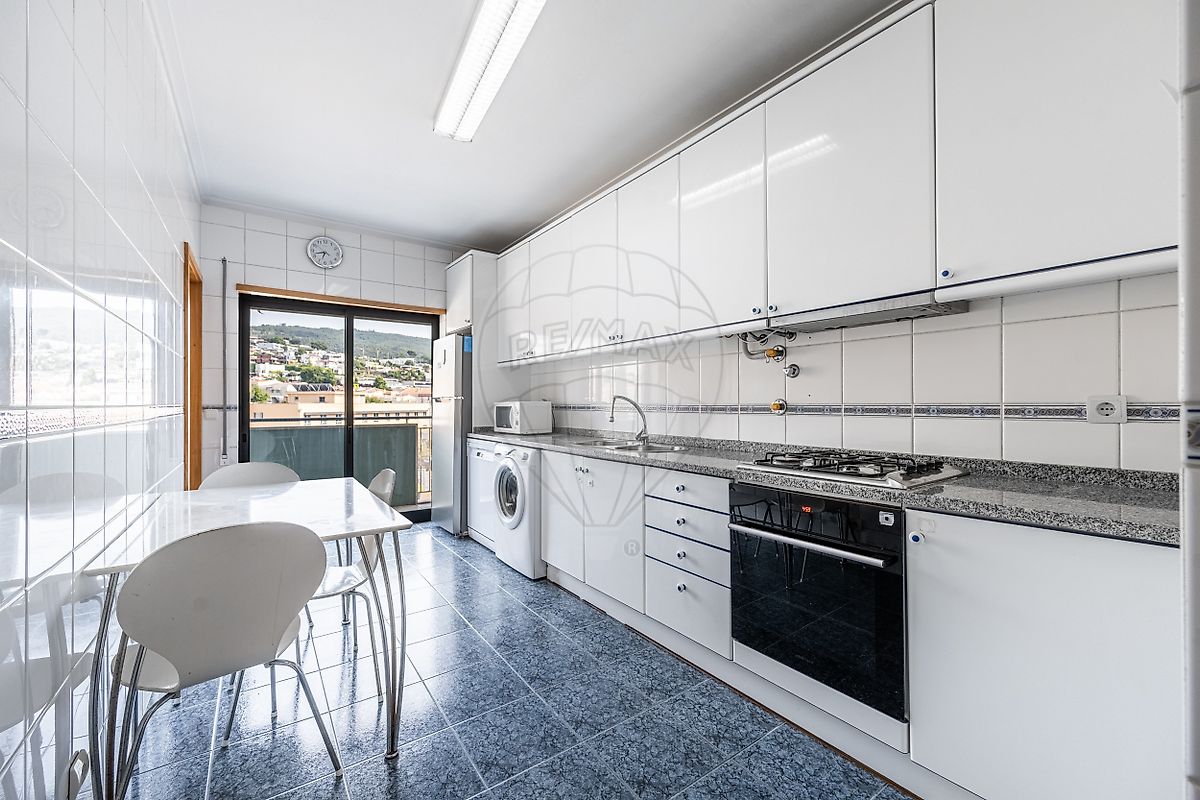 Apartamento T2 à venda em Nogueiró e Tenões, Braga — foto 9