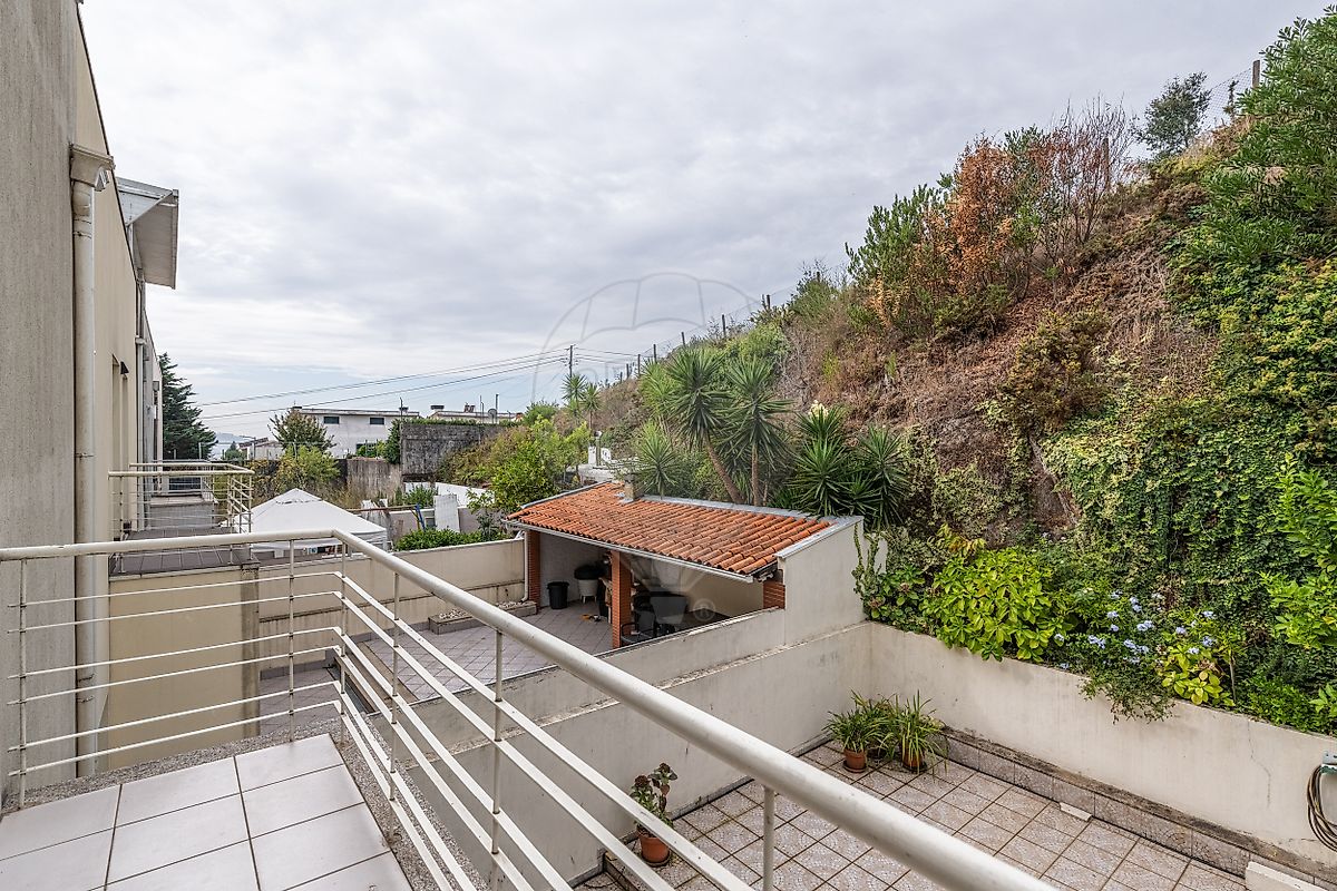 Moradia T5 à venda em Nogueira, Fraião e Lamaçães, Braga — foto 18
