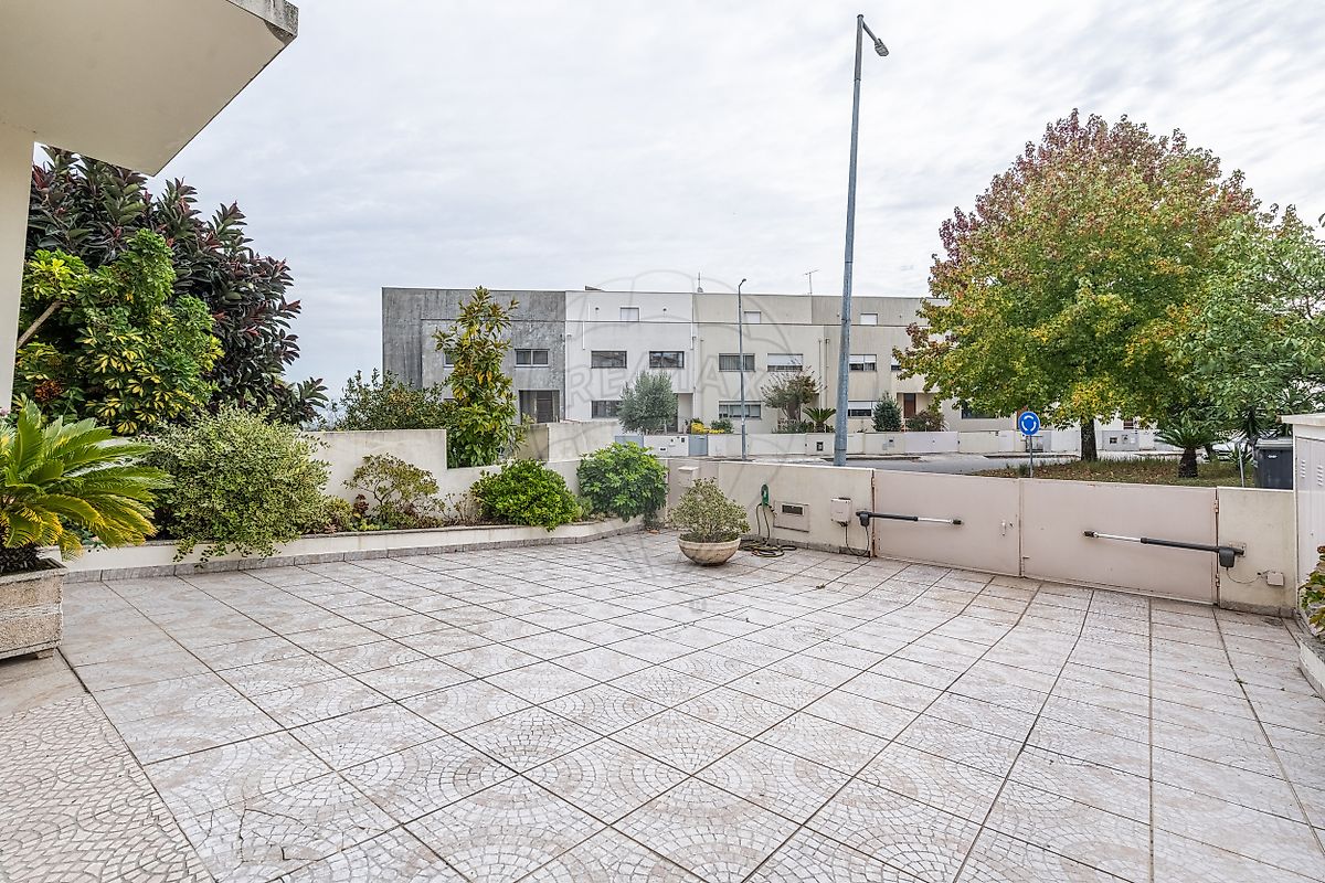 Moradia T5 à venda em Nogueira, Fraião e Lamaçães, Braga — foto 35