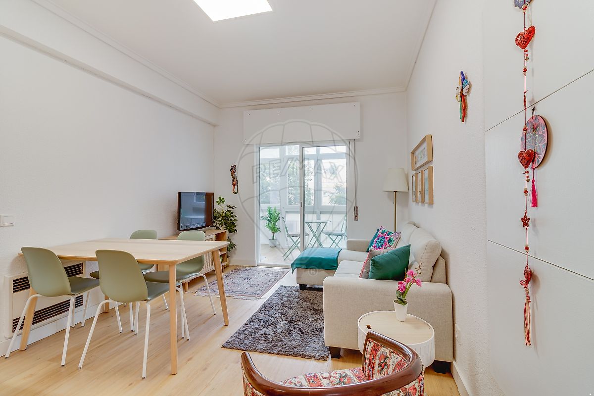 Apartamento T1 à venda em Oeiras