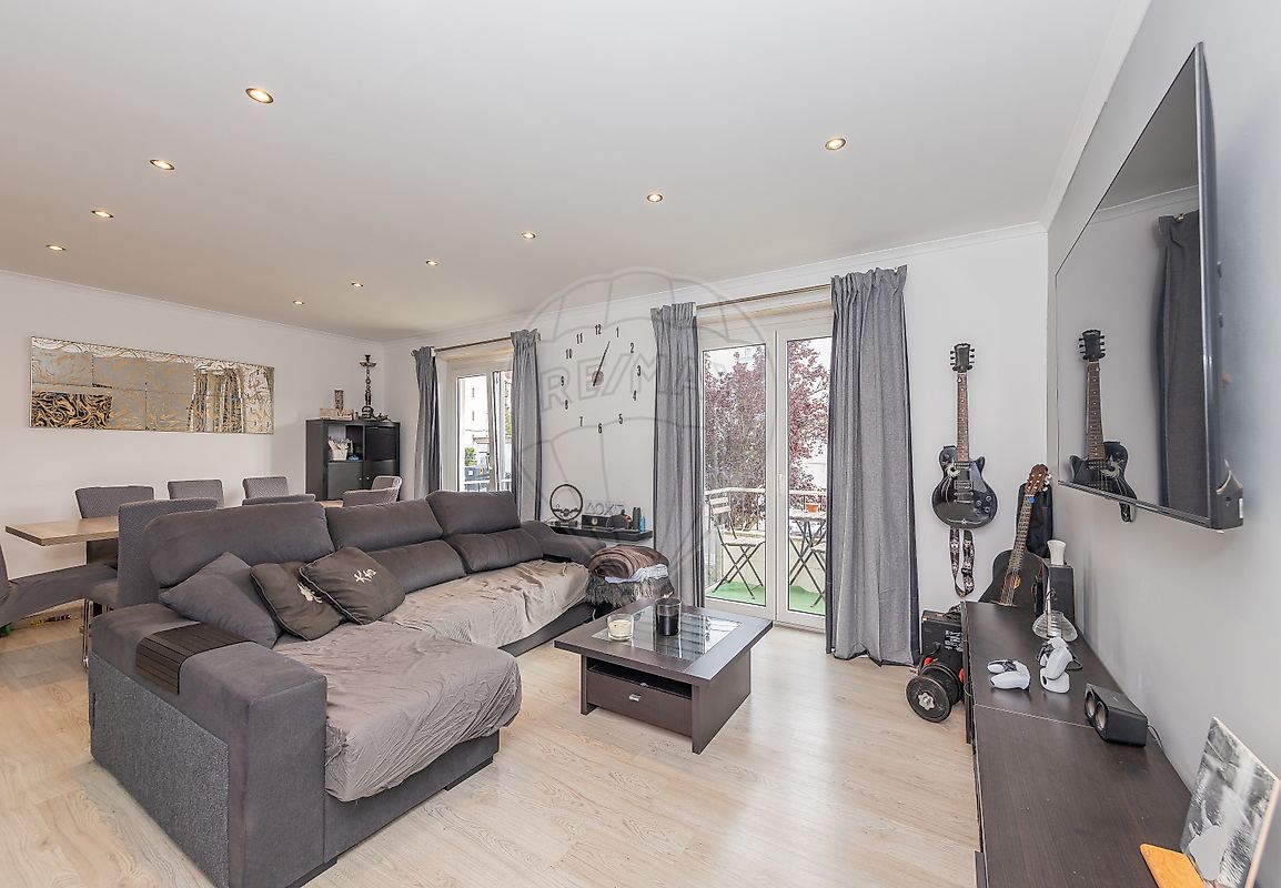 Apartamento T3 à venda em Oeiras