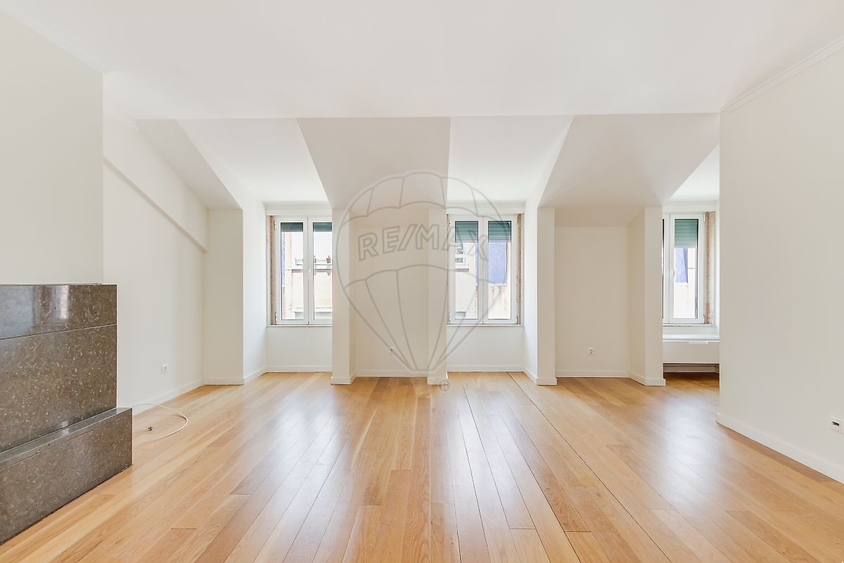 Apartamento T3 à venda em Lisboa