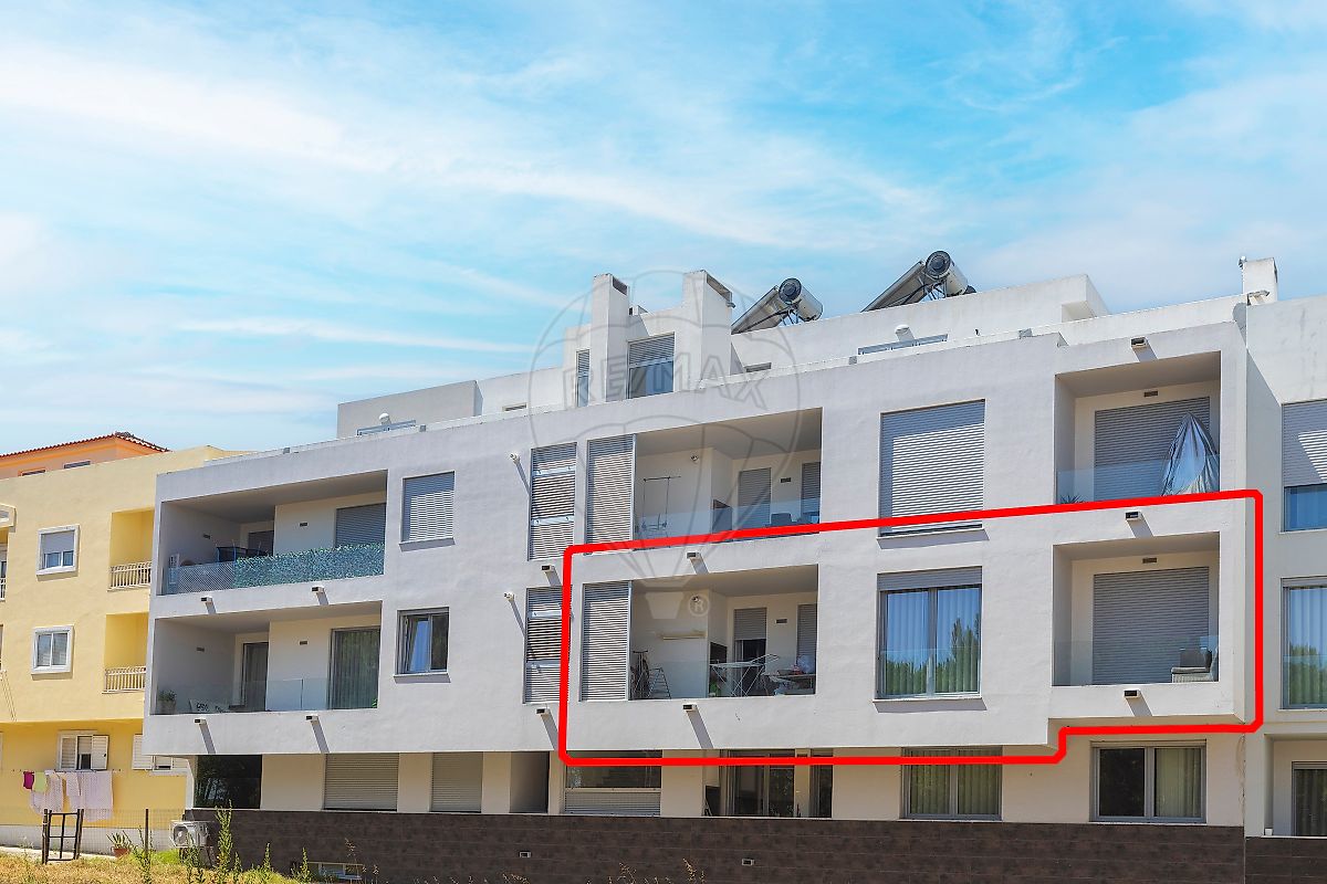 Apartamento T2 à venda em Seixal
