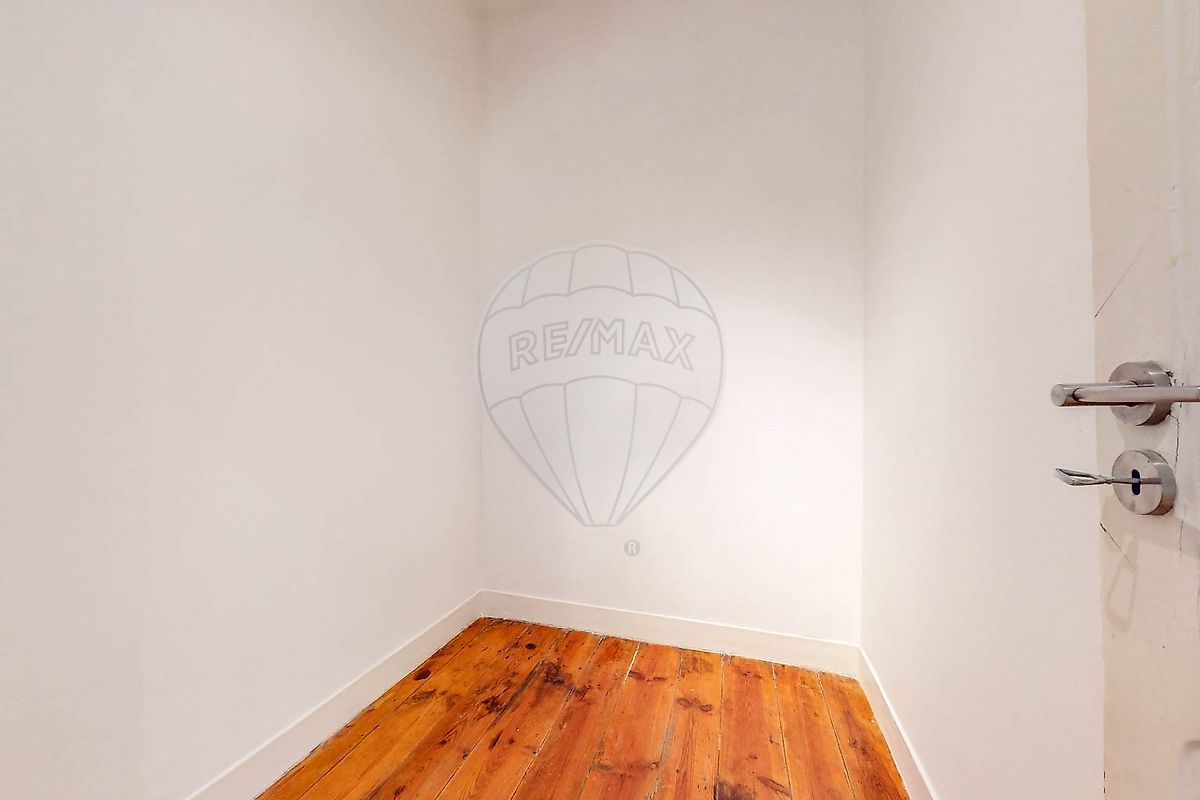 Apartamento T4 à venda em Estrela, Lisboa — foto 16