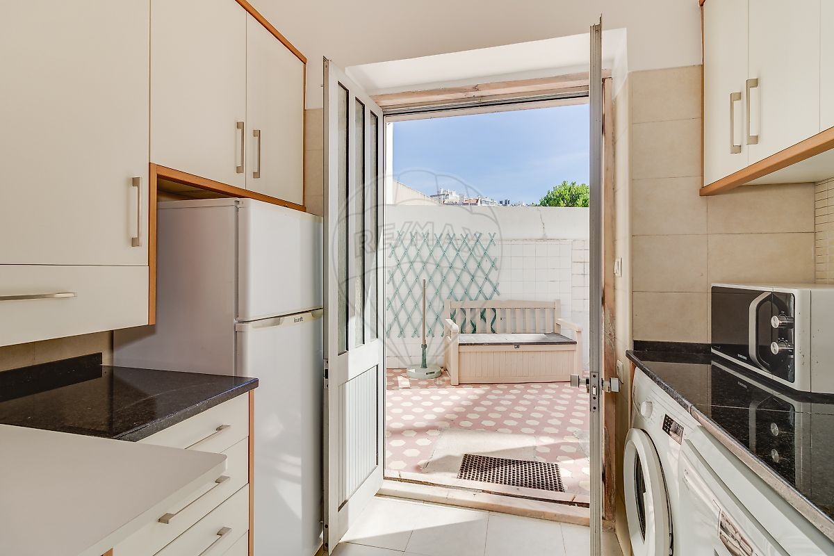 Apartamento T0 à venda em Campolide, Lisboa — foto 5