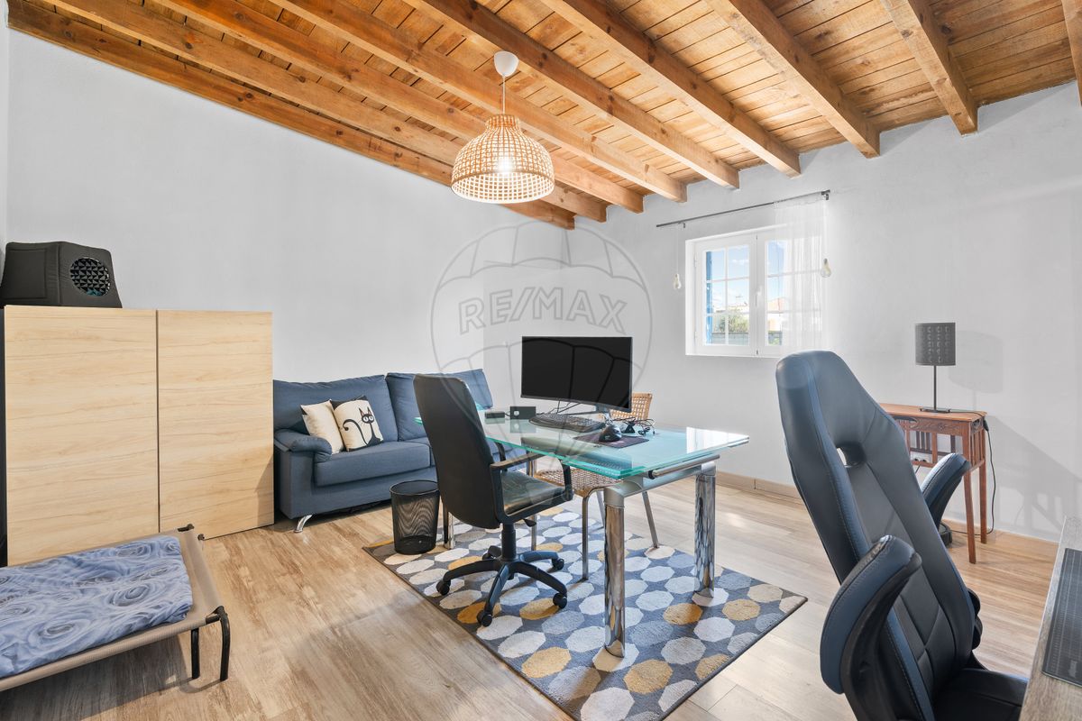 listing 125201005-78 picture-0