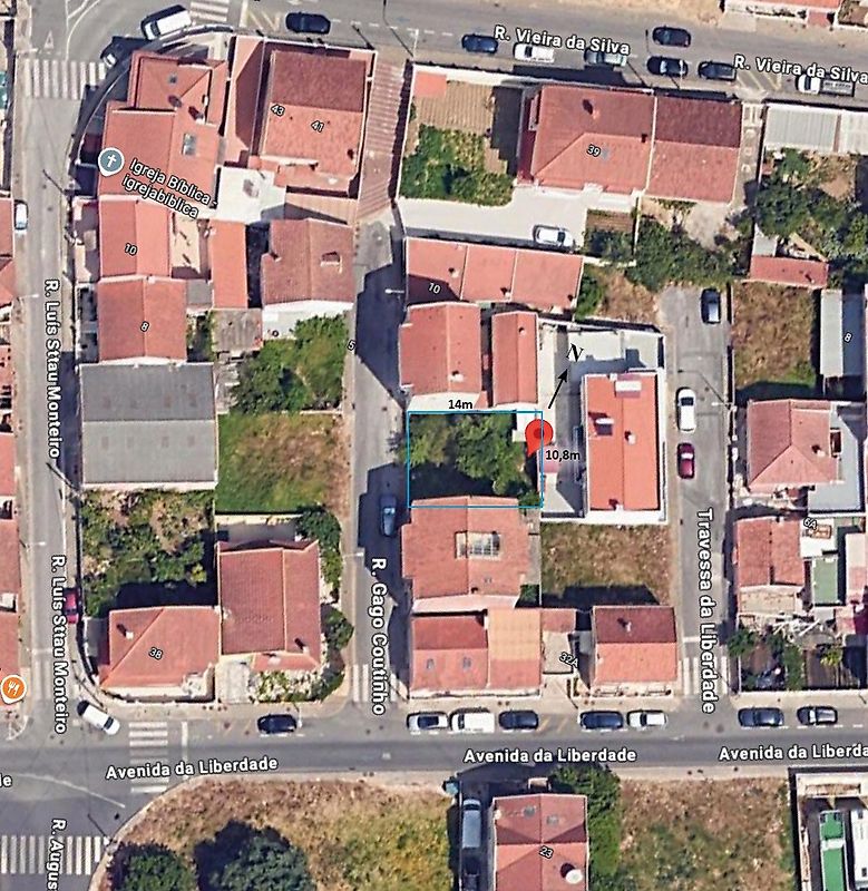 Terreno à venda em Amadora