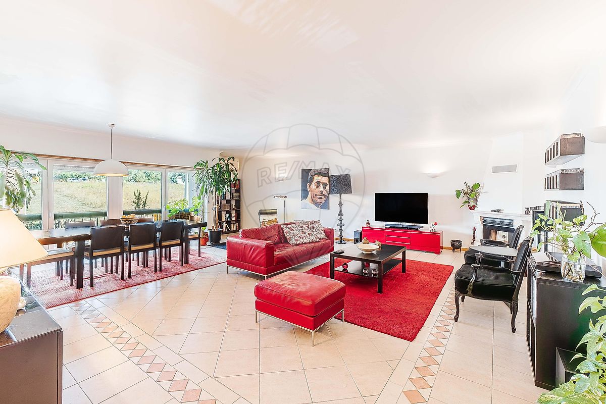 Apartamento T4 para venda