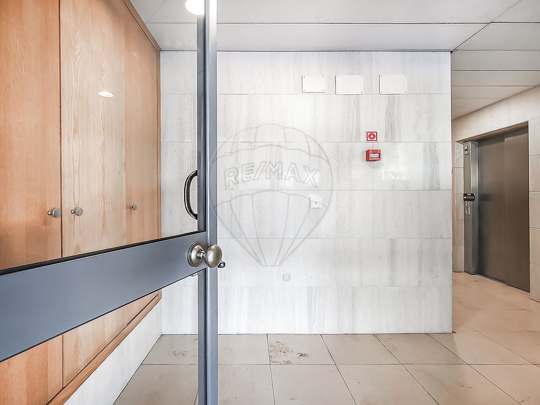 Apartamento T4 à venda em Oeiras