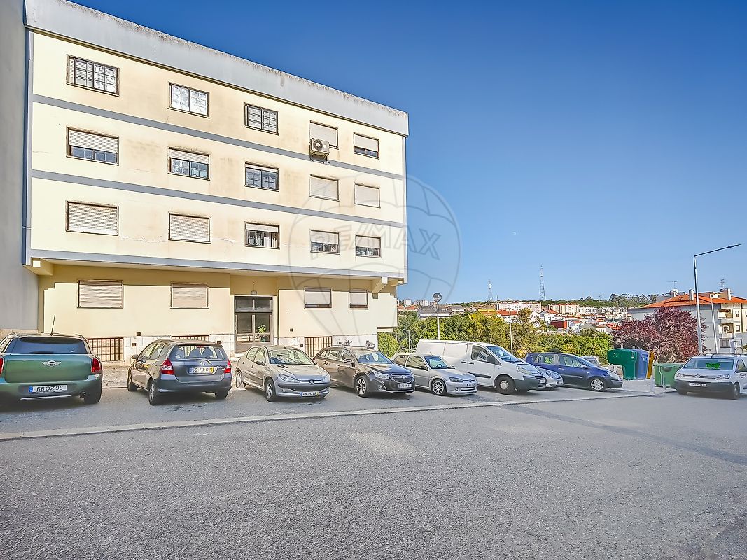Apartamento T3 à venda em Sintra