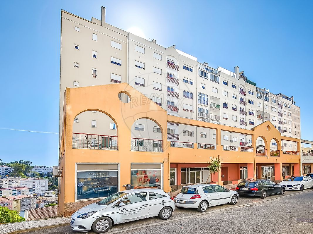 Apartamento T2 à venda em Sintra