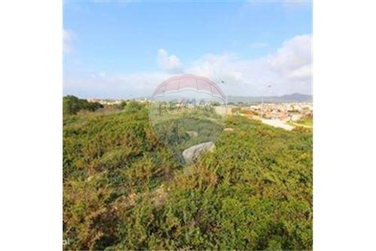 Land for sale in Cascais, Portugal — €1,650,000