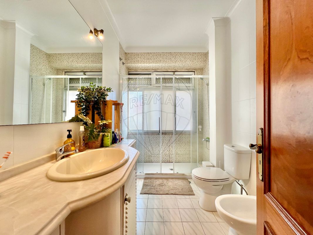 listing 125211119-8 picture-0