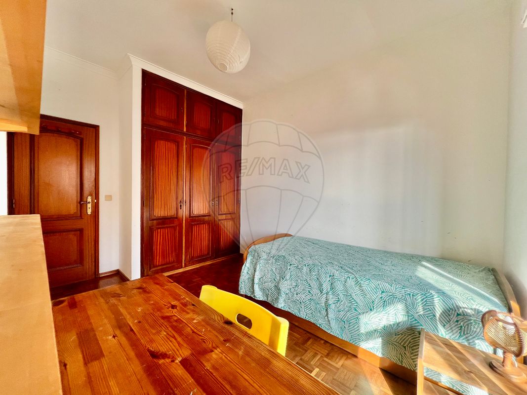 listing 125211119-8 picture-0