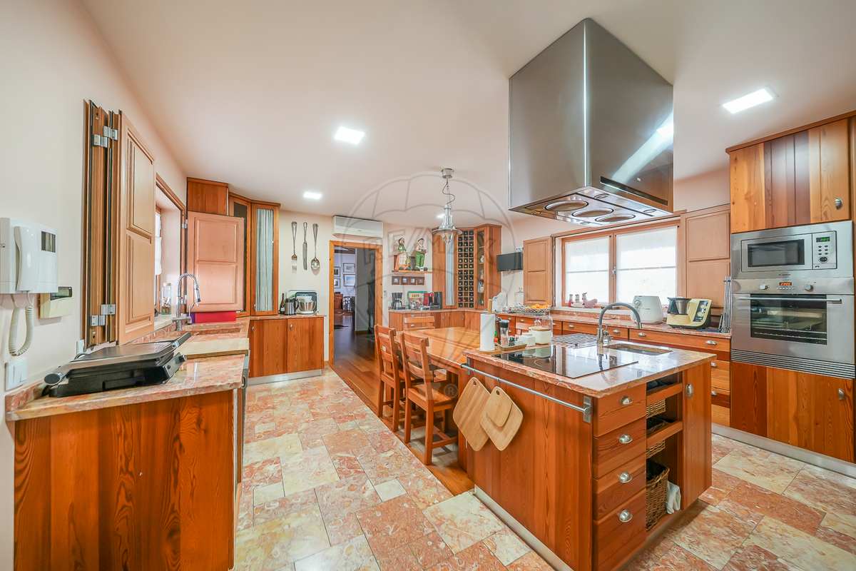 listing 125211136-23 picture-0