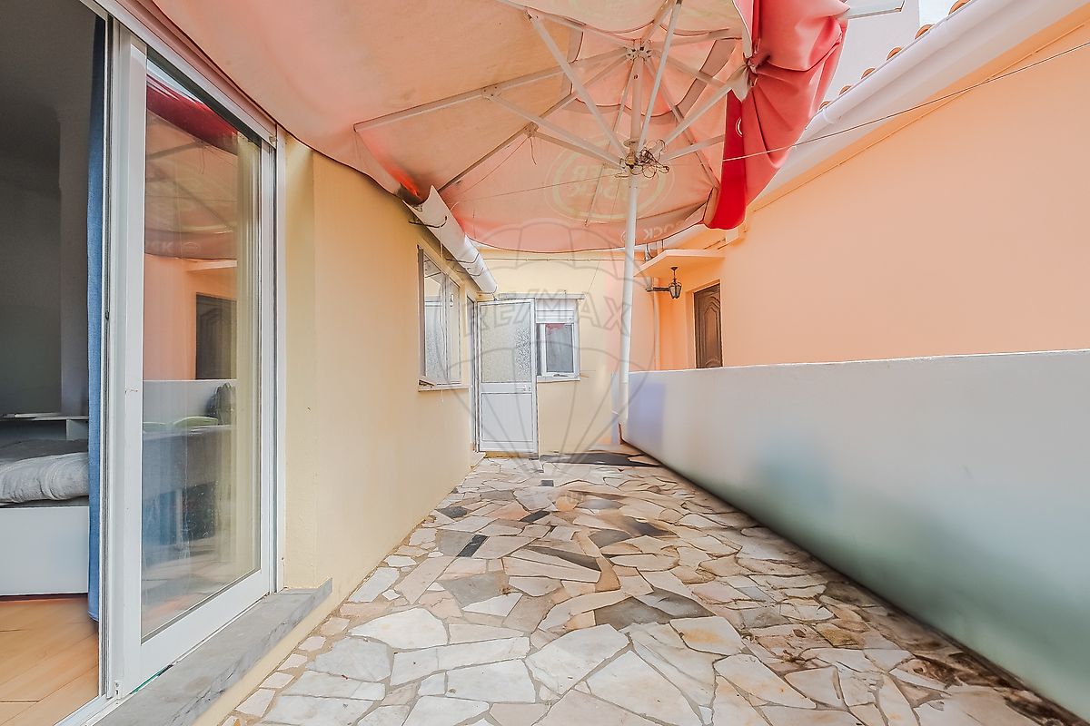 Moradia T1 para venda