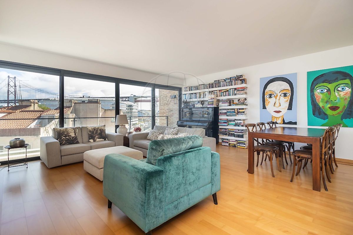 Apartamento T4 à venda em Lisboa