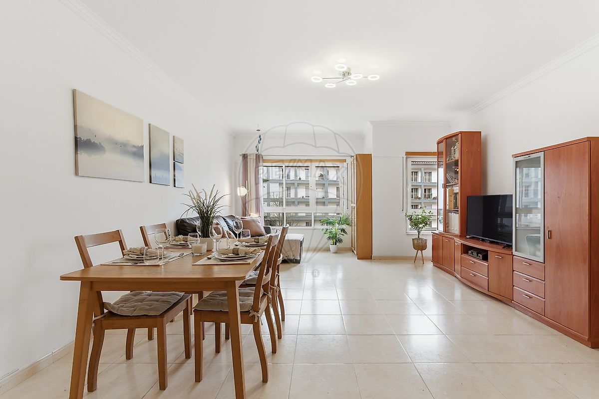 Apartamento T2 à venda em Sintra