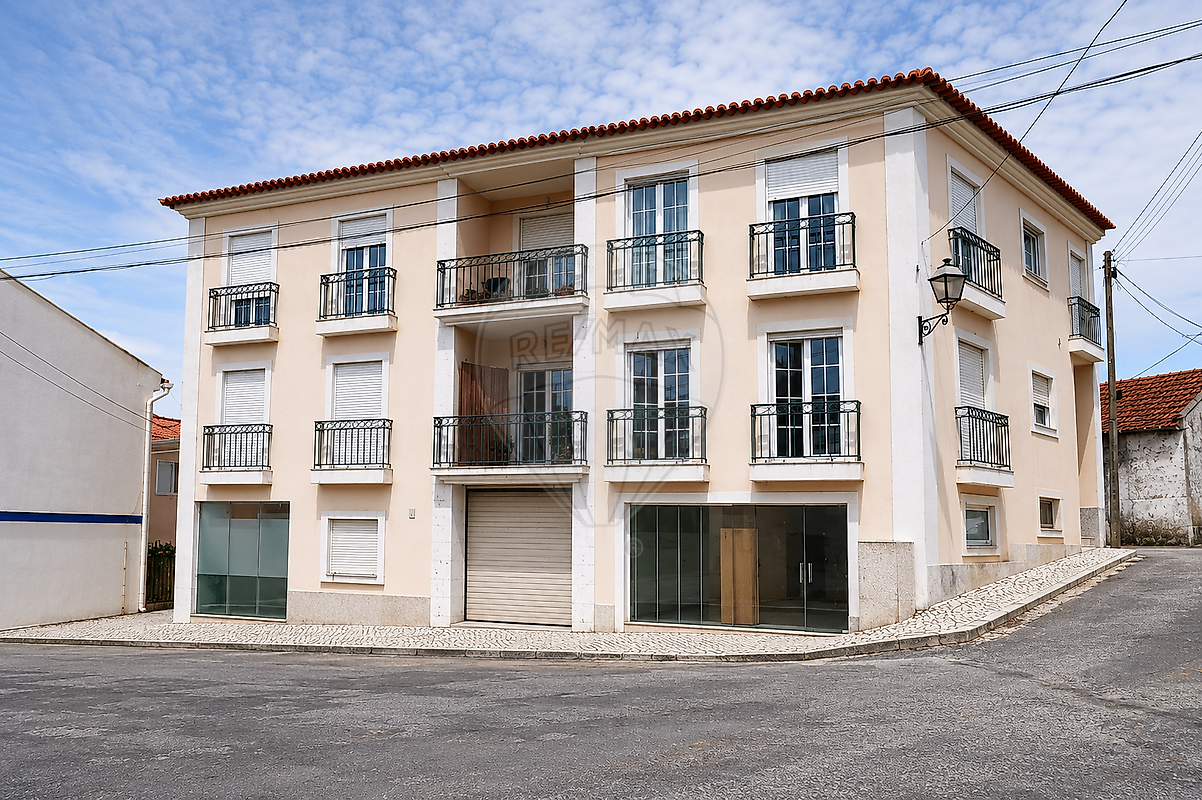 Apartamento T2 à venda em Óbidos