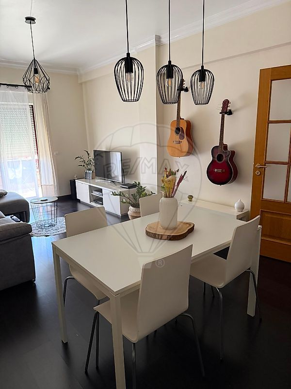 Apartamento - Pinhal Novo, Palmela, Setúbal
